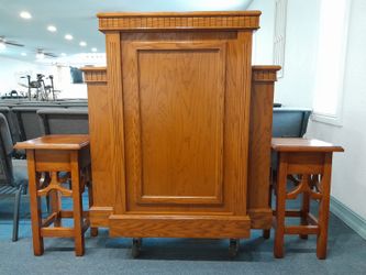 Solid Oak Church Pulpit