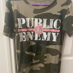 Recycled Karma Women's Camo Public Enemy Double Sided Graphic Tee T-Shirt sz M 2 sided