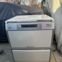 Dimchae Refrigerator 