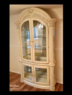 Free Glass Shelved, Pearl Finish, Solid Wood Lighted China Hutch