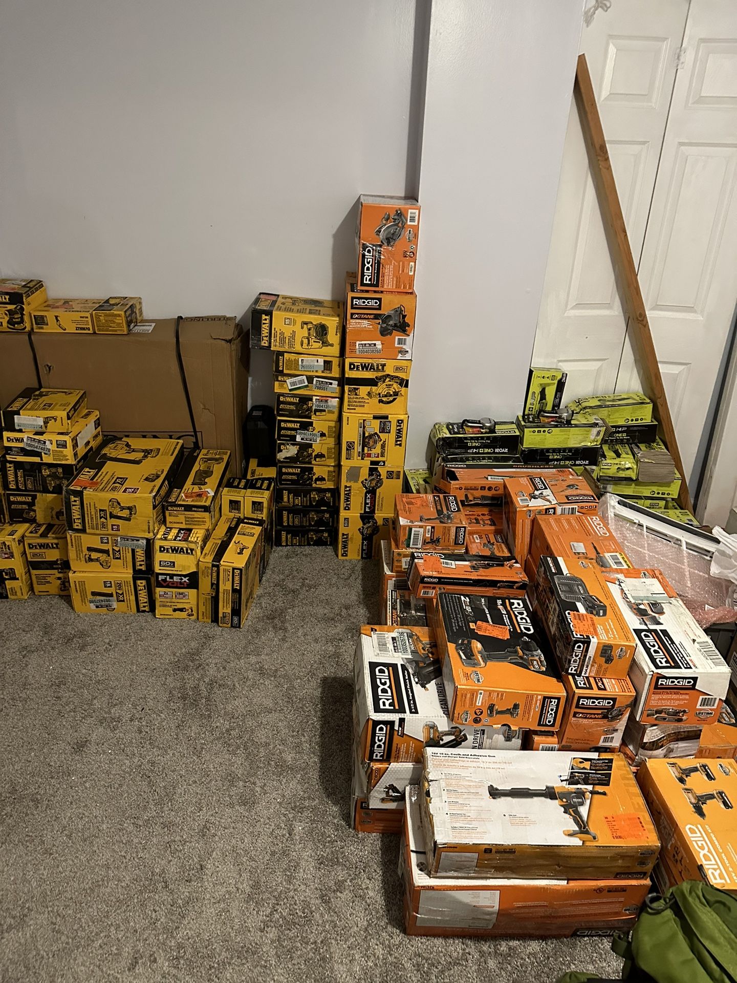 Dewalt Ridgid Rayobi Power Tool 