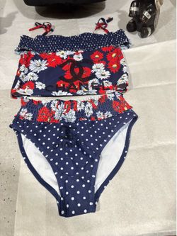 Girls swimsuits