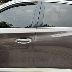 Q50 Doors