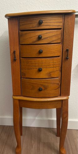 Standing Jewelry Armoire