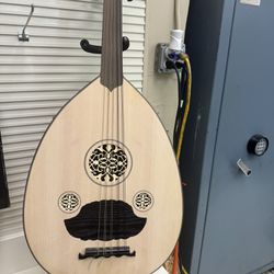 OUD STRING INSTRUMENT