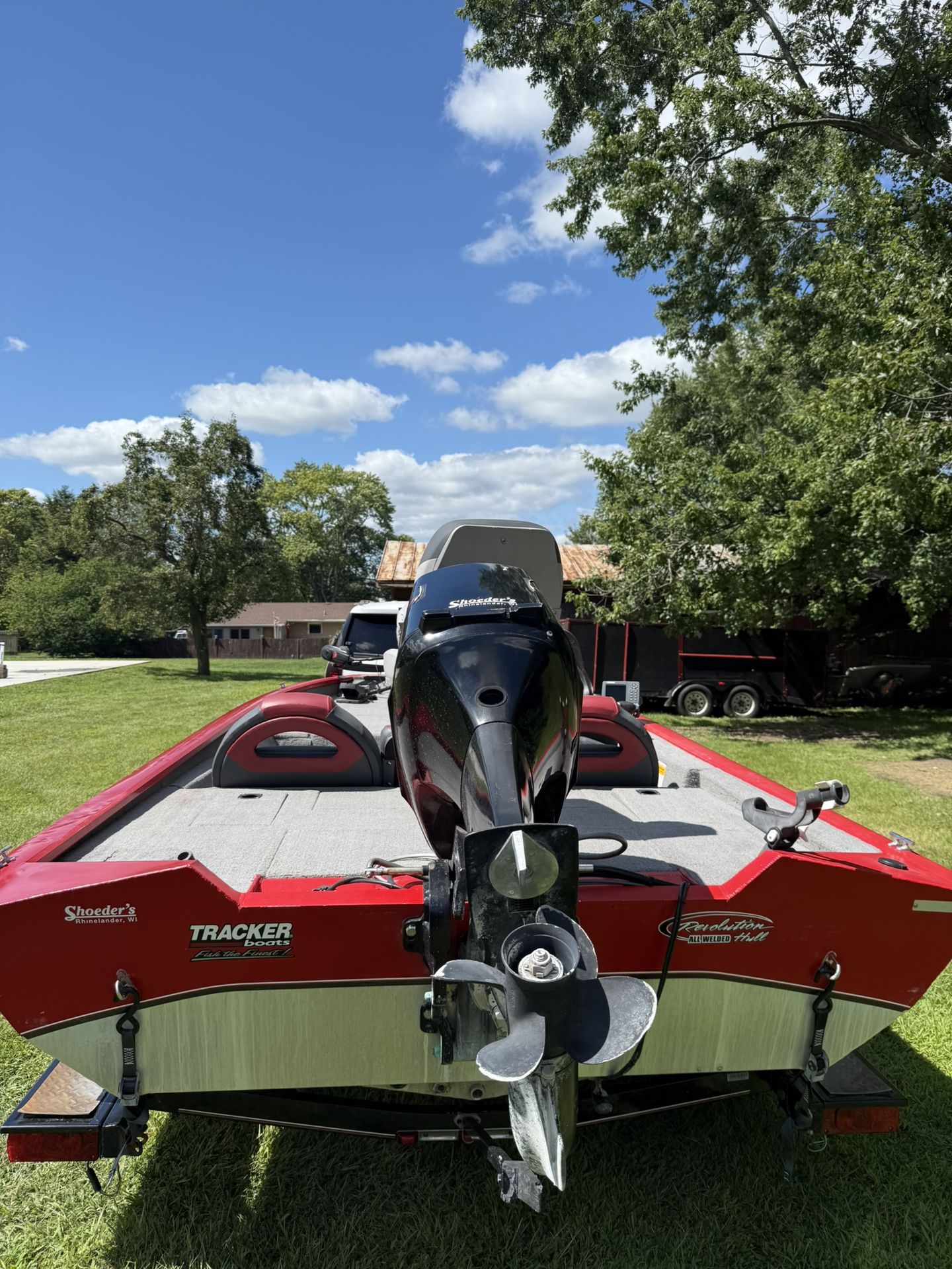 2007 Bass Tracker Pro Txw 175 Beautiful Boat With 50 Hp 2 Stroke Mercury Engine.