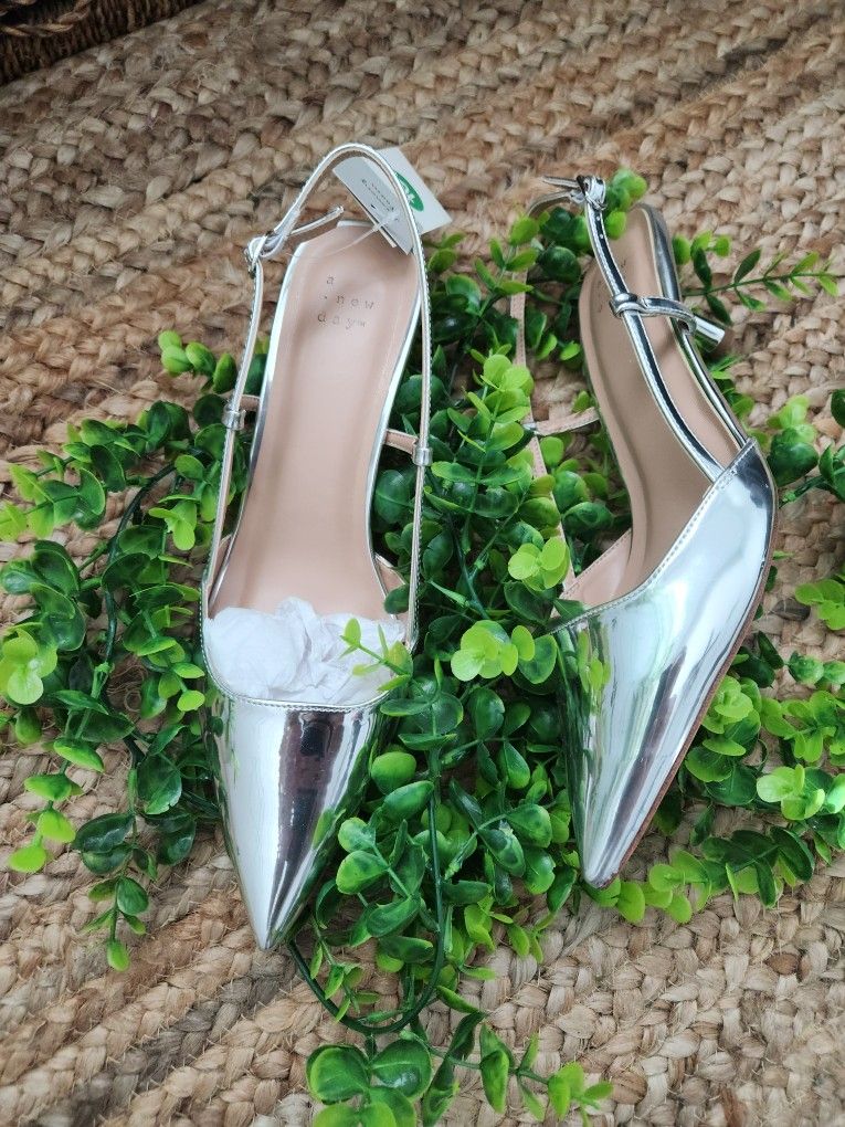 TARGET Annette Heels