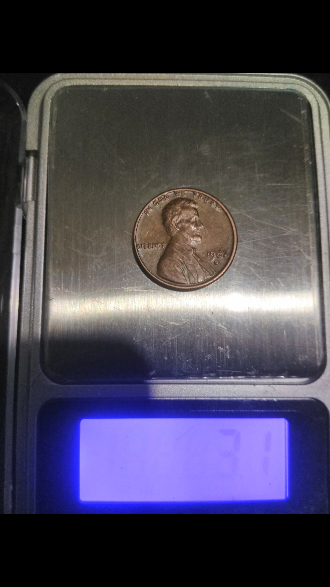 Rare 1982 d small date bronze penny