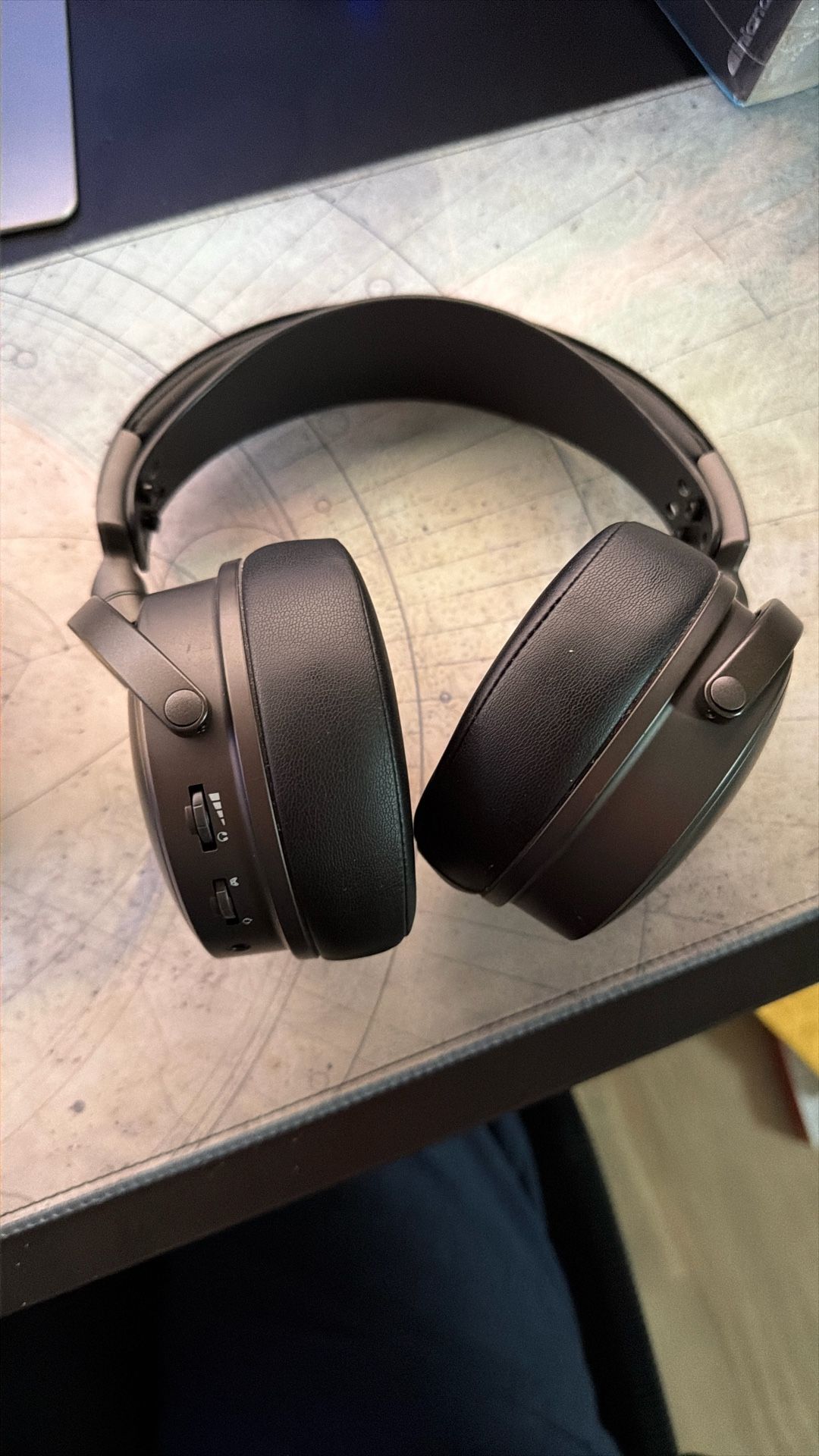 Audeze Maxwells
