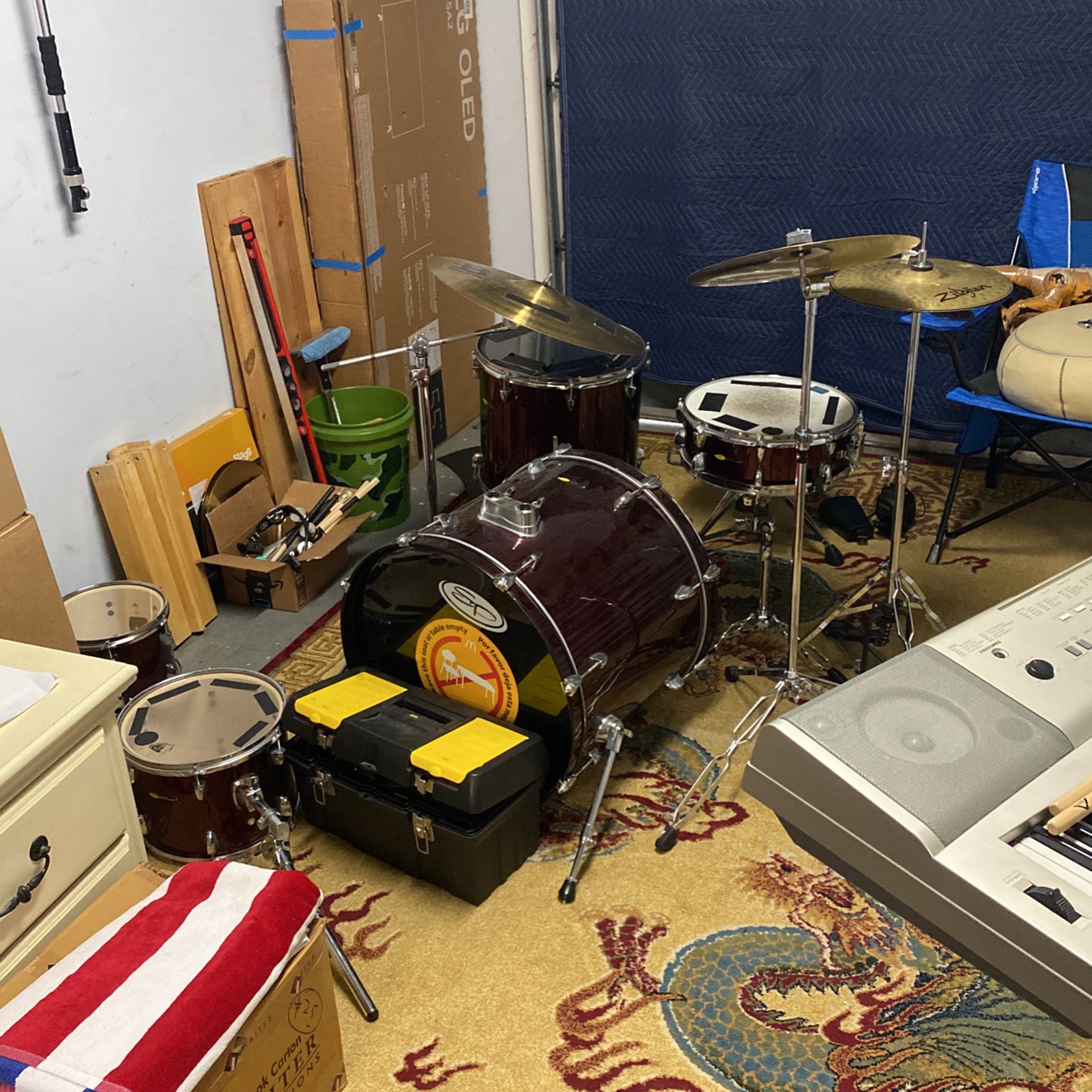 SPL Unity II drum set (with mixed cymbals)