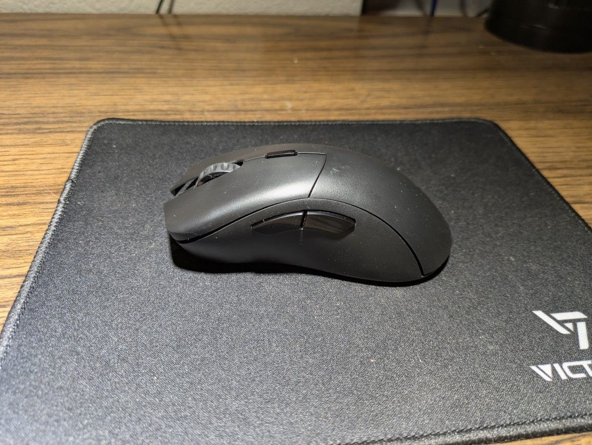 Glorious Gaming Model# D 2 PR0 4K/8K Wireless Gaming Mouse