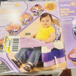 Safetly 1st Deluxe Sit, snack And Go Covertable Booster