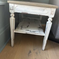 Set Of 2 Shabby Chic Wood Side Tables 