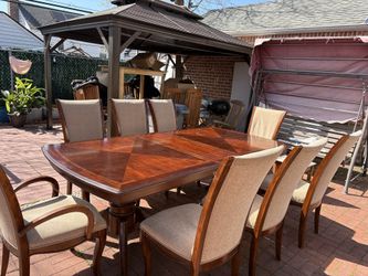 Dinning Table
