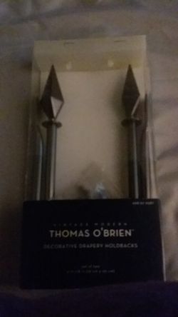 Thomas O'Brien decorative drapery holdbacks, set of 2