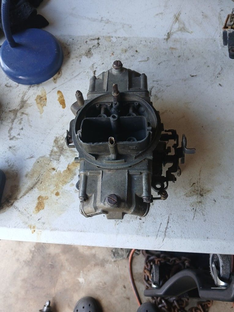 Holley Carb.