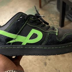 Psychworld Dunks Size 11