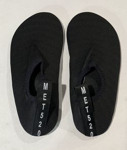 MET520, Women’s Water Shoes, Size 3.5-4.0 US, EU 34/35, New.