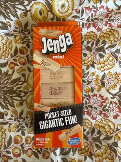 Hasbro Gaming 2016 Jenga Mini Pocket-Sized Gigantic Fun - New In Box Complete