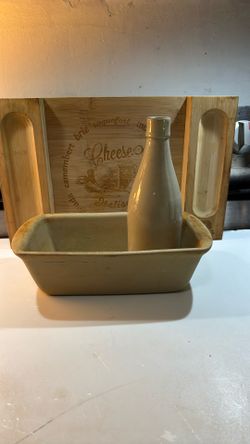 Antique Old Bottle With A Baking Pan That Makes The Best Bread Or Cake Or Anything. It’s Amazing $10 For All Of It.