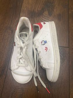 Girls white and red Stan Smith Hello Kitty Adidas shoes size 1