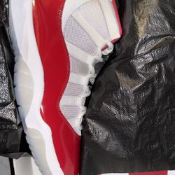 Jordan 11 Cherry 
