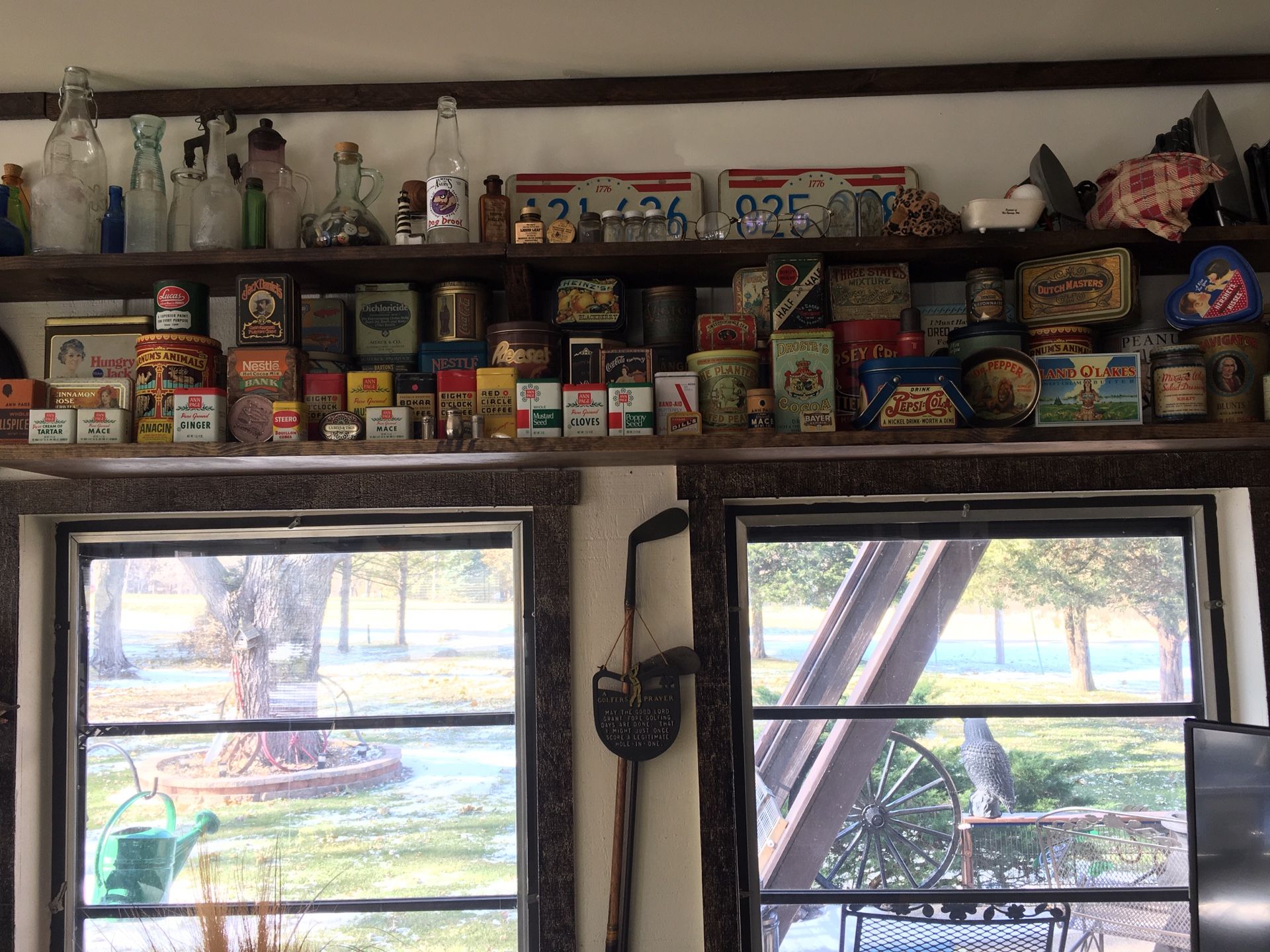 Various Tin Collection vintage, antiques, reproductions over 125 pieces $250