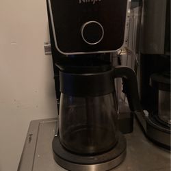 Ninja Coffee Maker. Never Used With Box