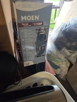 MOEN  Garbage Disposal /  Molino para Sink de  cocina