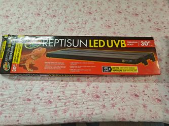 Reptisun LED UVB terrarium hood light