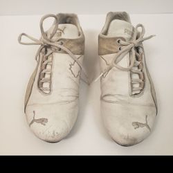 Vintage Puma women’s slim fit track shoe Size 9