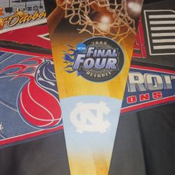 Vintage Sports Pennants. 11 Total ( READ DESCRIPTION)