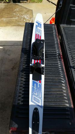 Connelly Flex 250 water skis 67 in flex