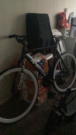 Aventon