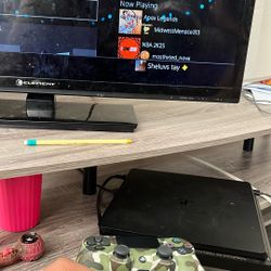 PS4 