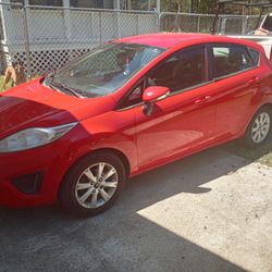 2013 Ford Fiesta