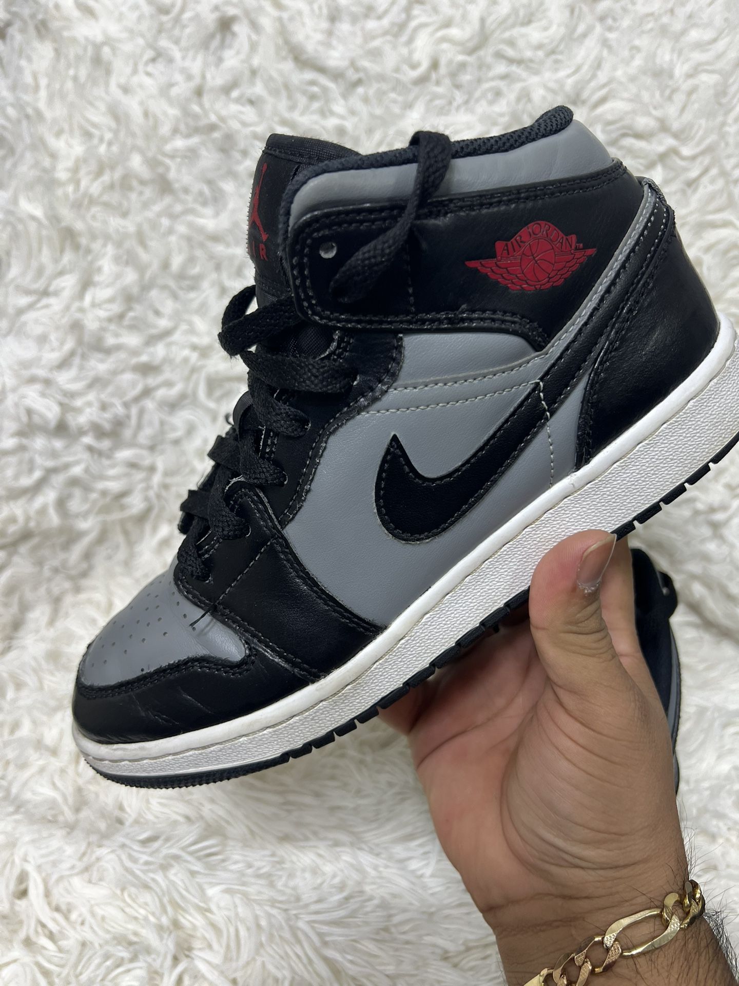 Nike Air Jordan 1 Mid Shadow Mens Size 6Y Black Grey Red 554724-096 Retro