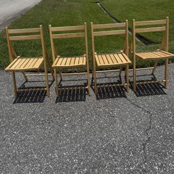 Wood Folding Chairs New