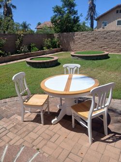 Tile Round Table