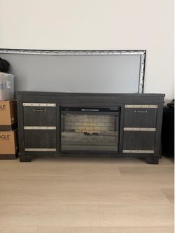 Electric Fireplace TV Stand with Side Storage Cabinets – Excellent Condition