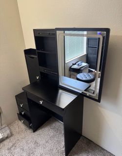 4 Drawer Makeup Vanity desk set with 3 setting LED lights and a stool seat