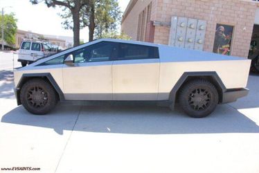 2024 Tesla Cybertruck