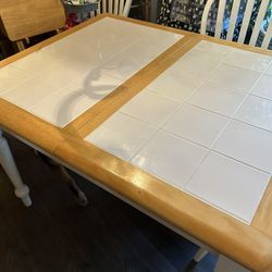 Dinner Table And 6 Chairs