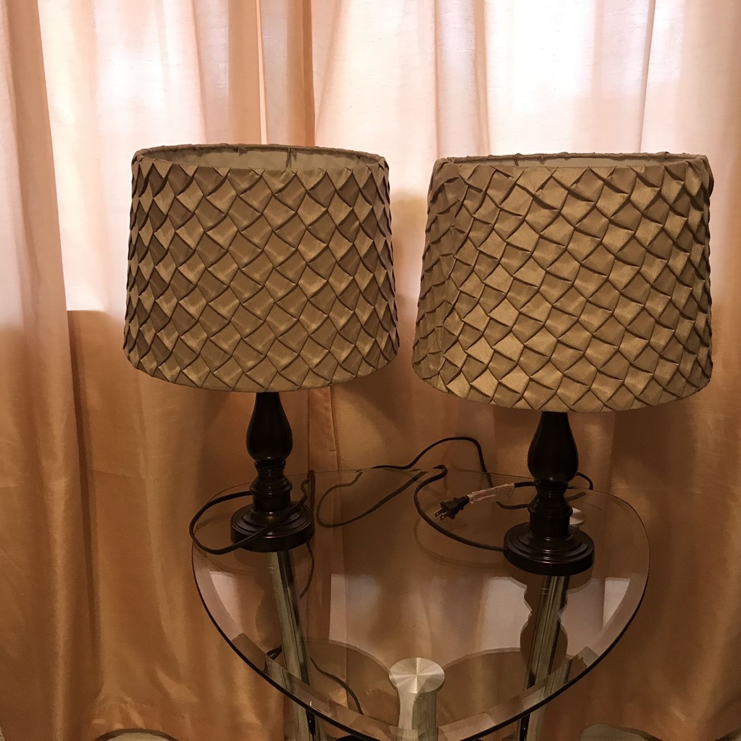 Set Of Beige Lamp $20,3 Set Of Glass Table $80