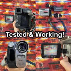 Sony Handycam CCD-TRV138 Hi8 Camcorder 20x Optical 990x Digital NightShot READ