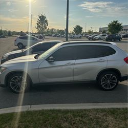 2015 BMW x1 suv