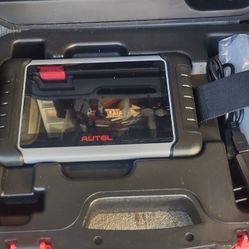 Autel Diagnostic Scanner Tool (Like New)