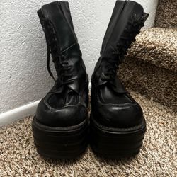 Size 9 Platform Boots