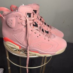 Air Jordan 6 Retro Millennial Pink 