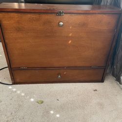 Wall Mounted Desk 